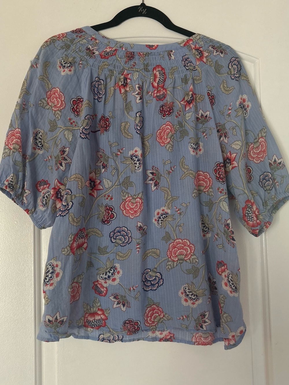LOFT Blue Floral Henley Blouse - Picture 9 of 12
